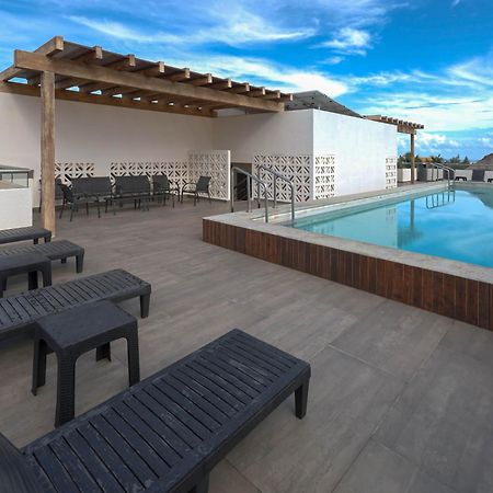 La Poza Suites Isla Mujeres Bagian luar foto