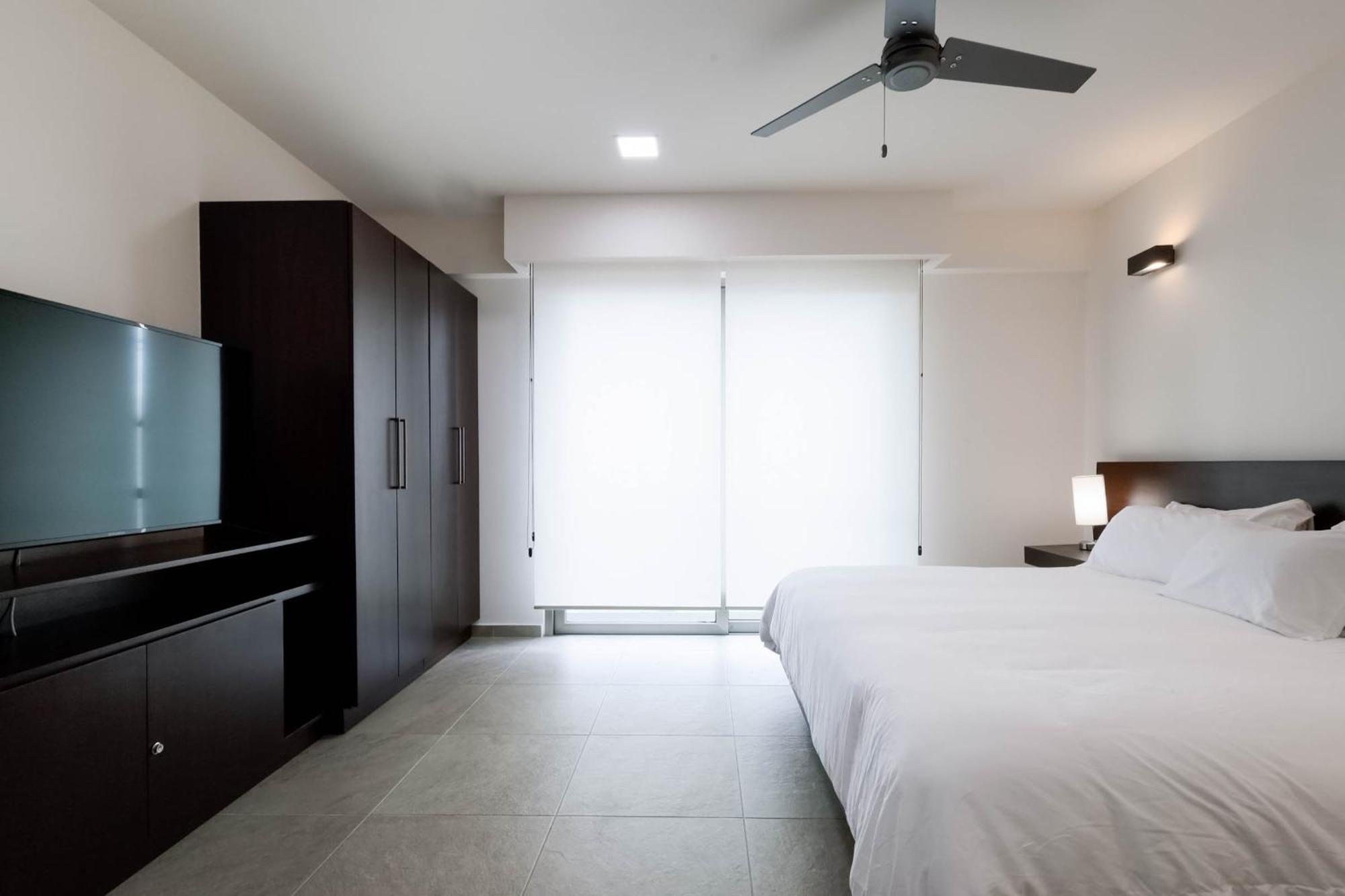 La Poza Suites Isla Mujeres Bagian luar foto