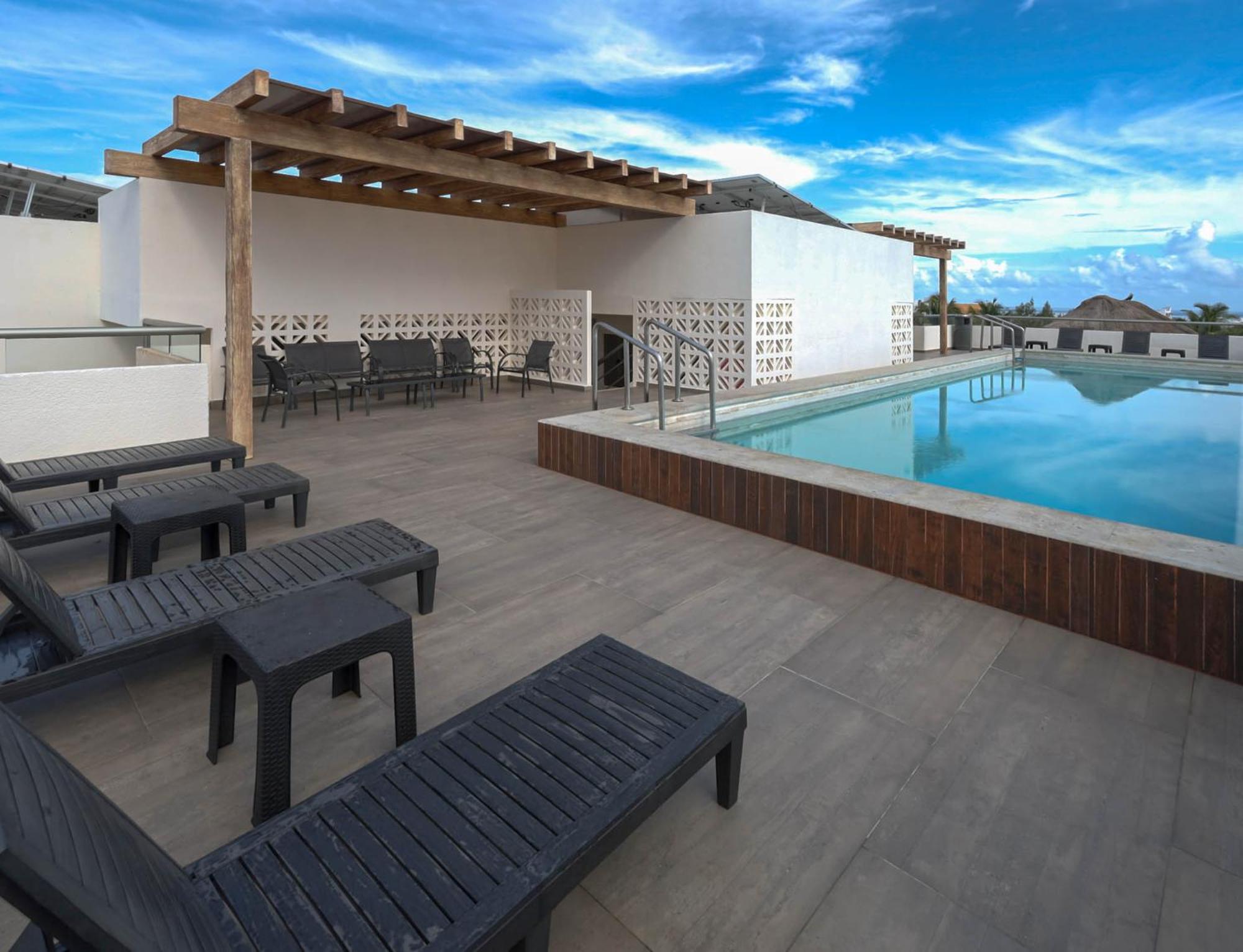 La Poza Suites Isla Mujeres Bagian luar foto